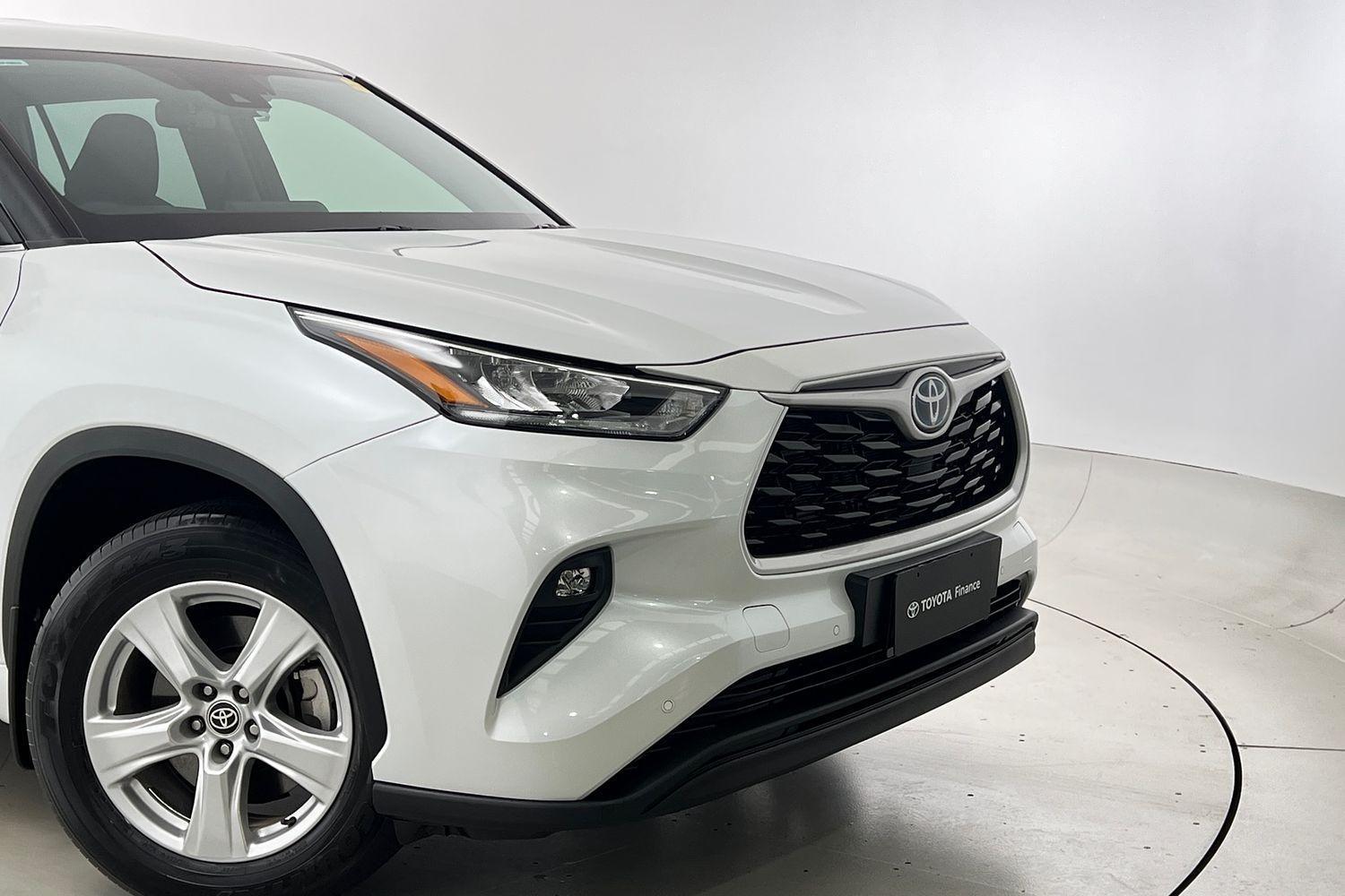 2022 Toyota Kluger GX AWD in White