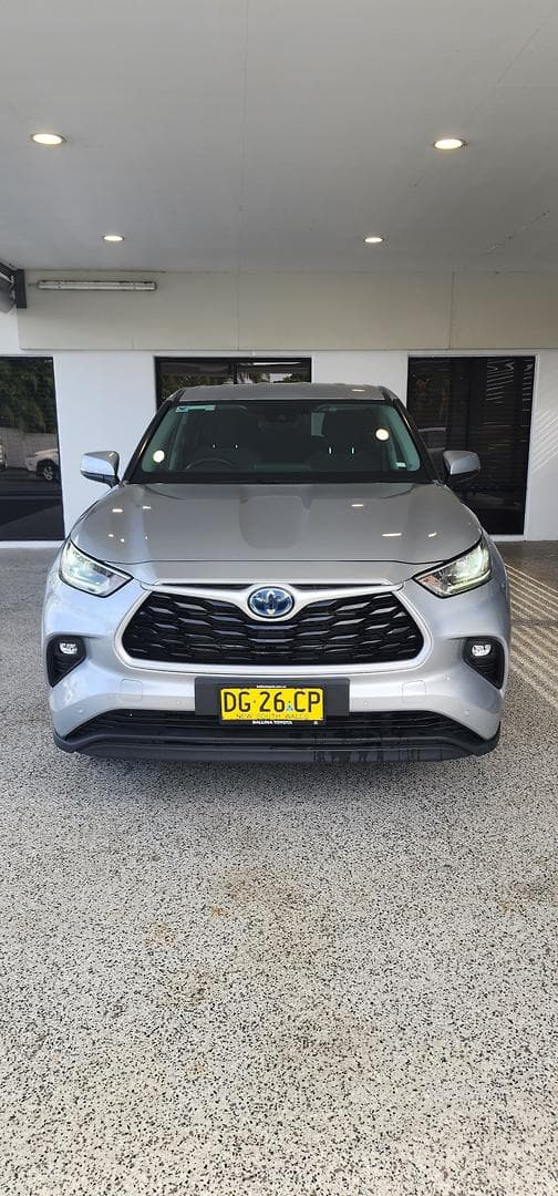 2022 Toyota Kluger GX in Silver