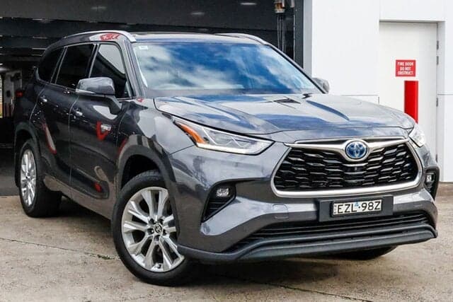 2022 Toyota Kluger AWD GRANDE in Silver