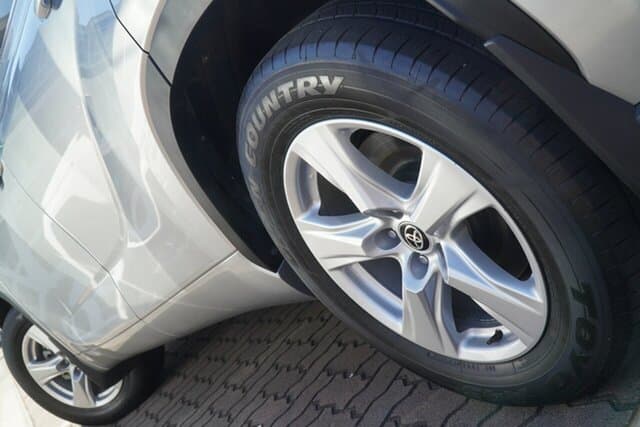 2023 Toyota Kluger GX AWD in Silver