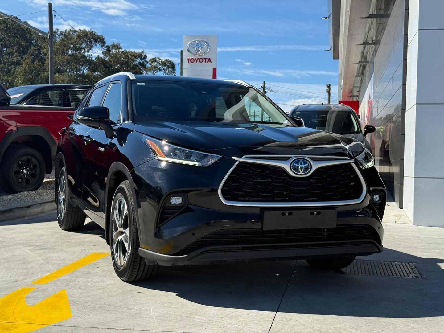 2024 Toyota Kluger GXL AWD in Black