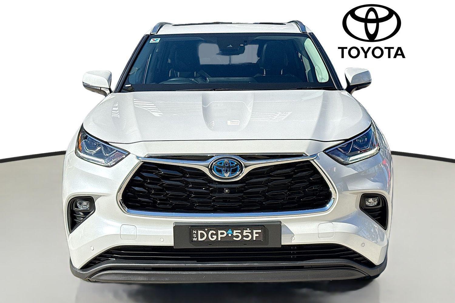 2024 Toyota Kluger AWD GRANDE in White