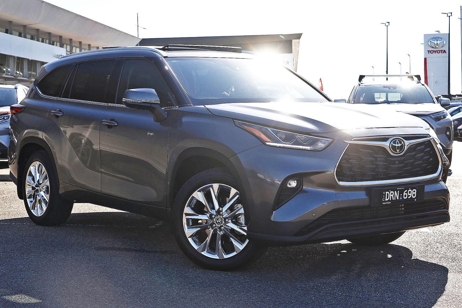 2024 Toyota Kluger AWD GRANDE in Silver