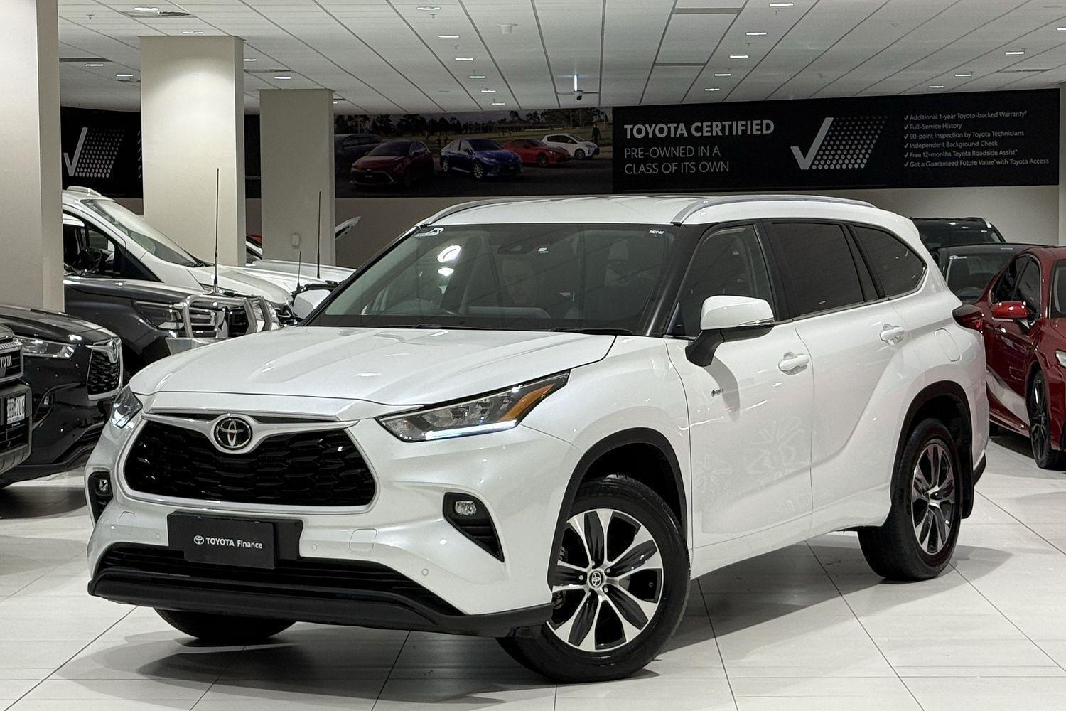 2025 Toyota Kluger GXL AWD in White