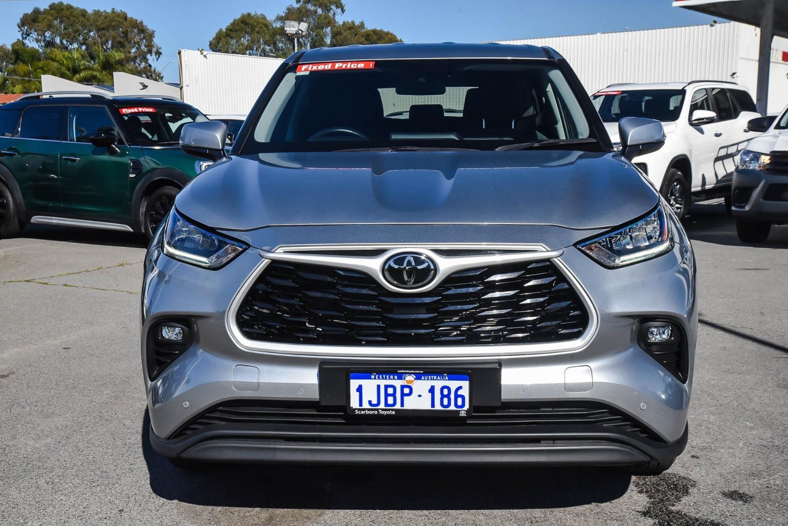2025 Toyota Kluger GX in Silver
