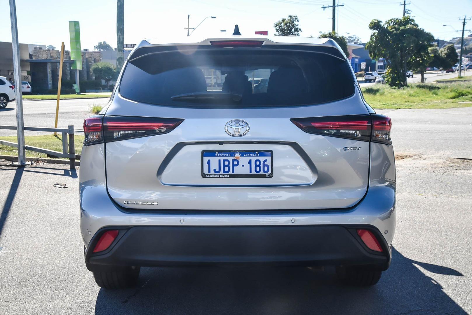 2025 Toyota Kluger GX in Silver