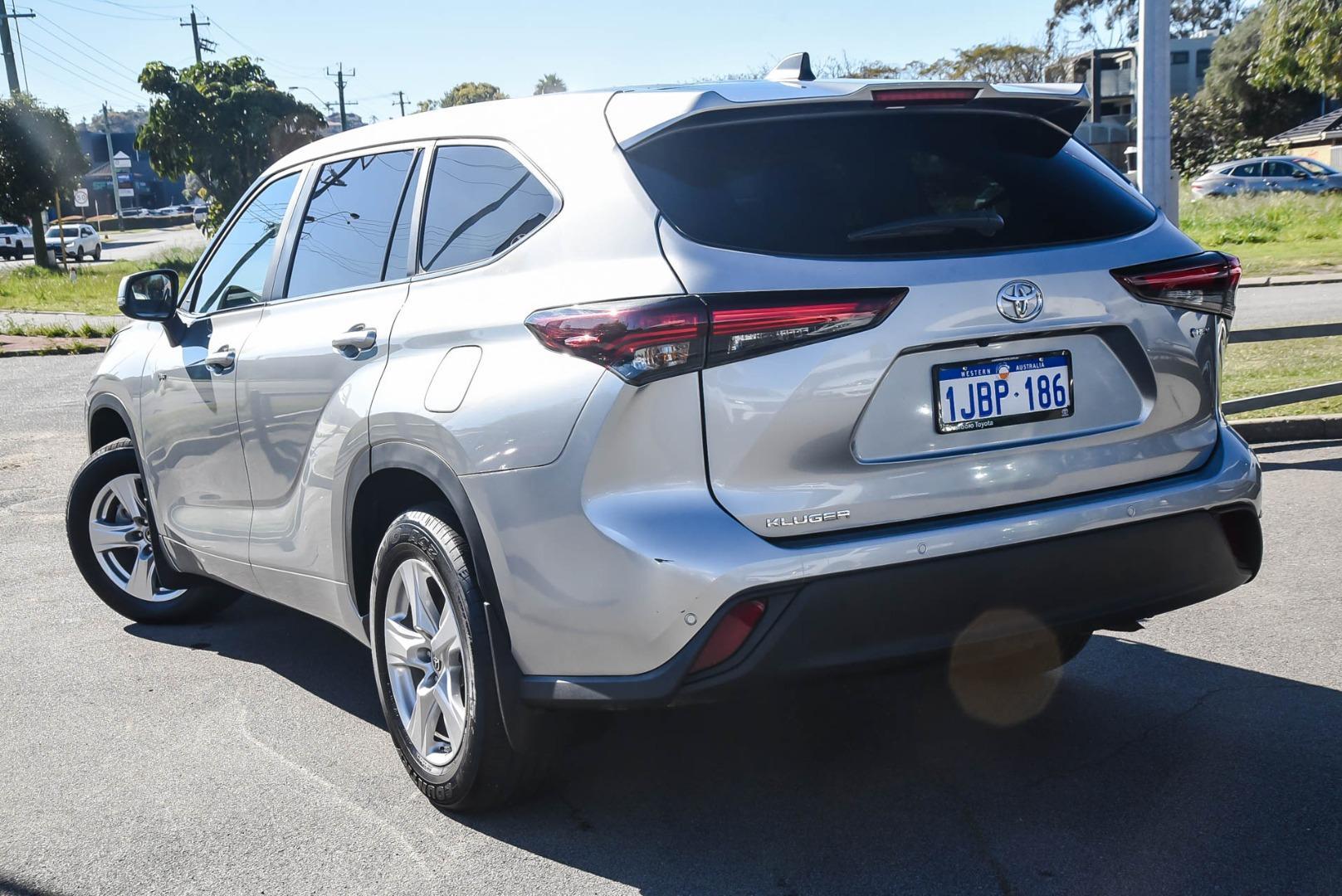 2025 Toyota Kluger GX in Silver