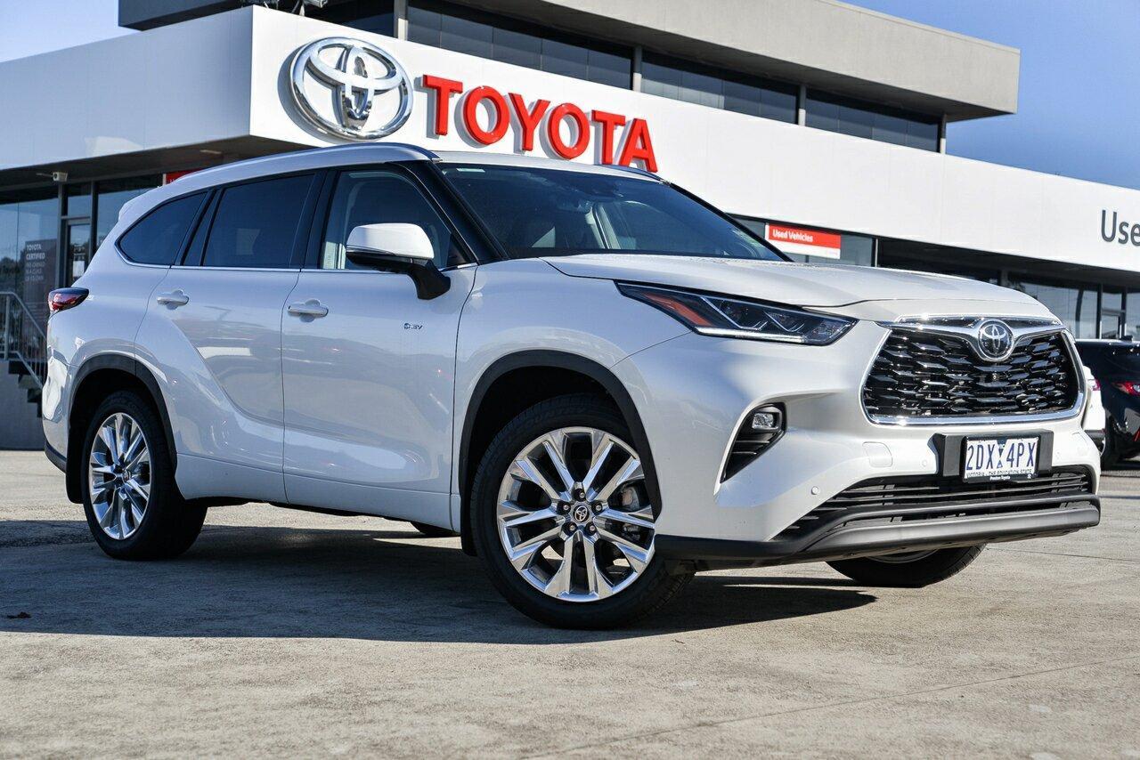 2025 Toyota Kluger AWD GRANDE in White