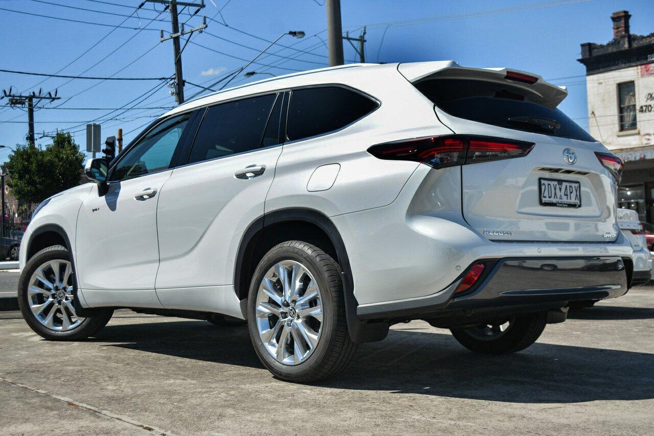 2025 Toyota Kluger AWD GRANDE in White
