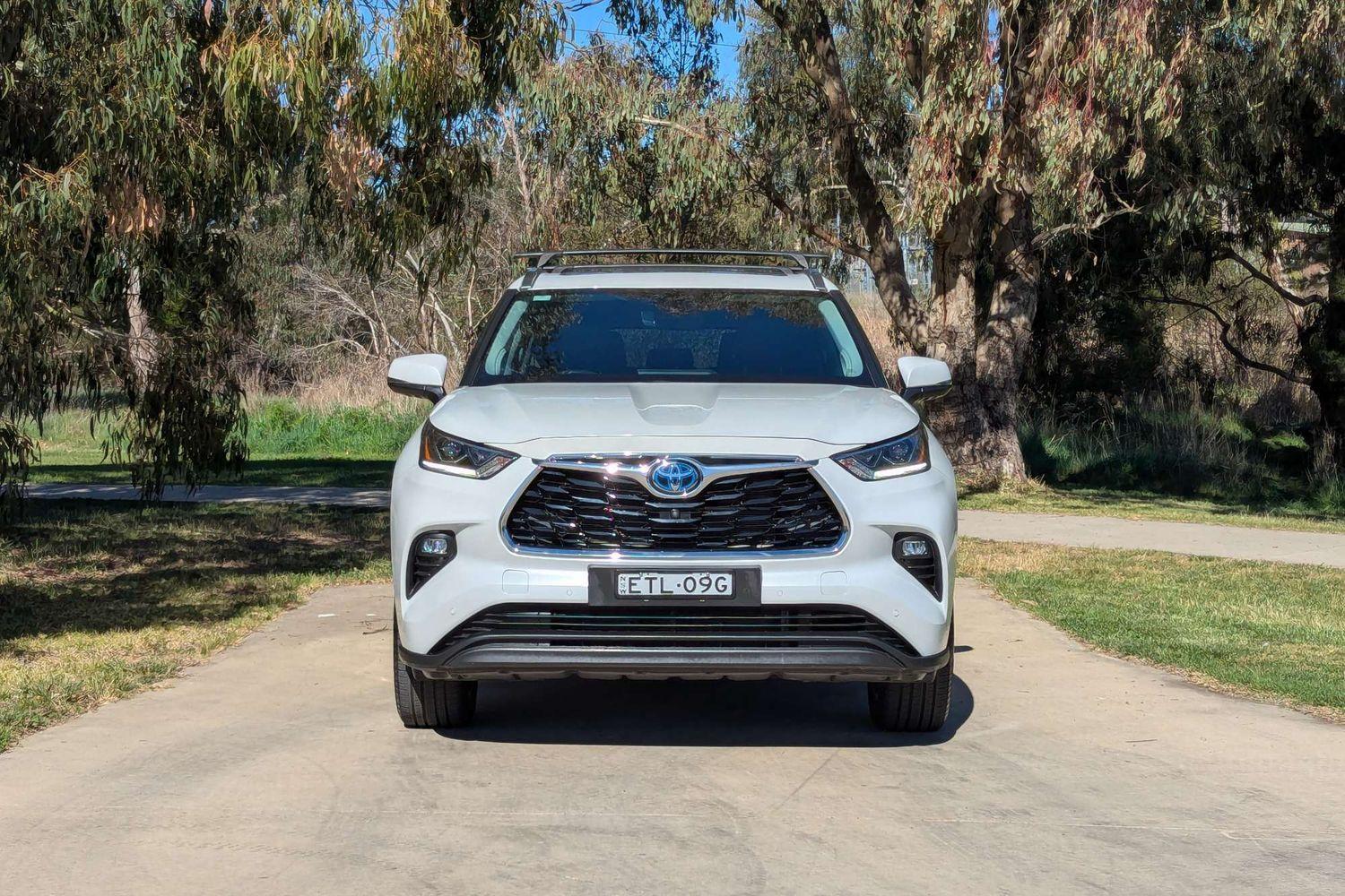 2022 Toyota Kluger AWD GRANDE in White