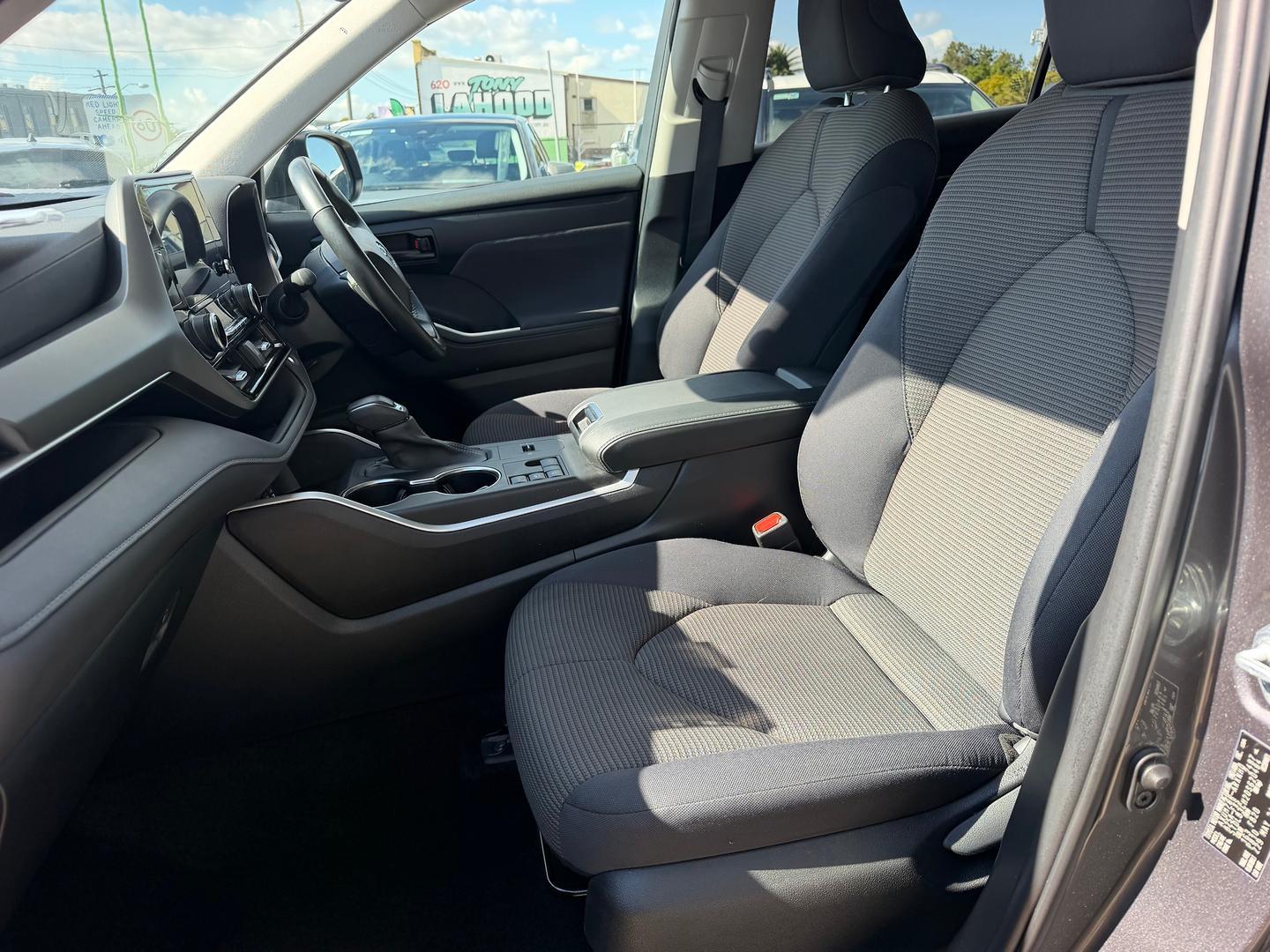 2024 Toyota Kluger GX AWD in Silver