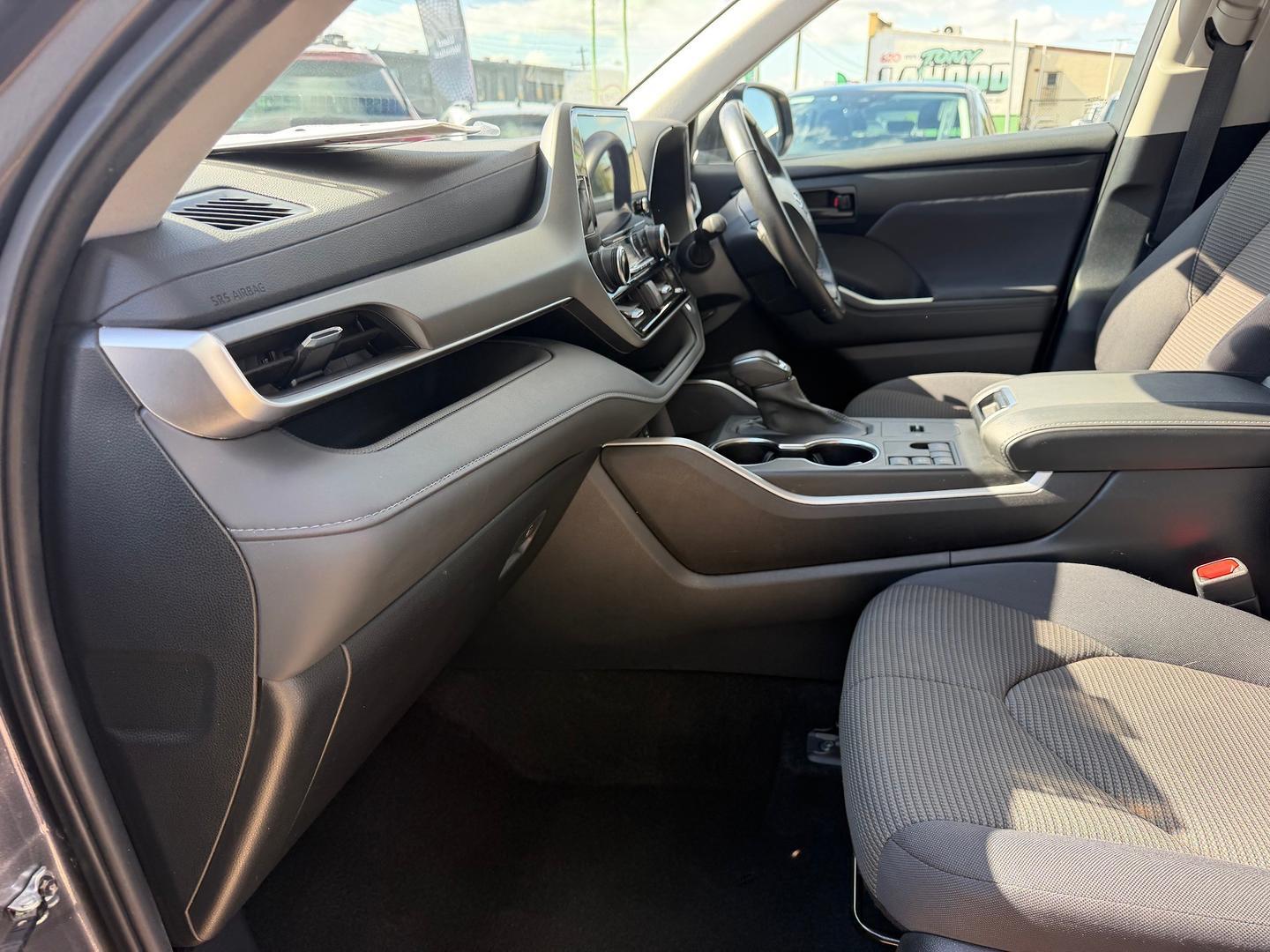 2024 Toyota Kluger GX AWD in Silver