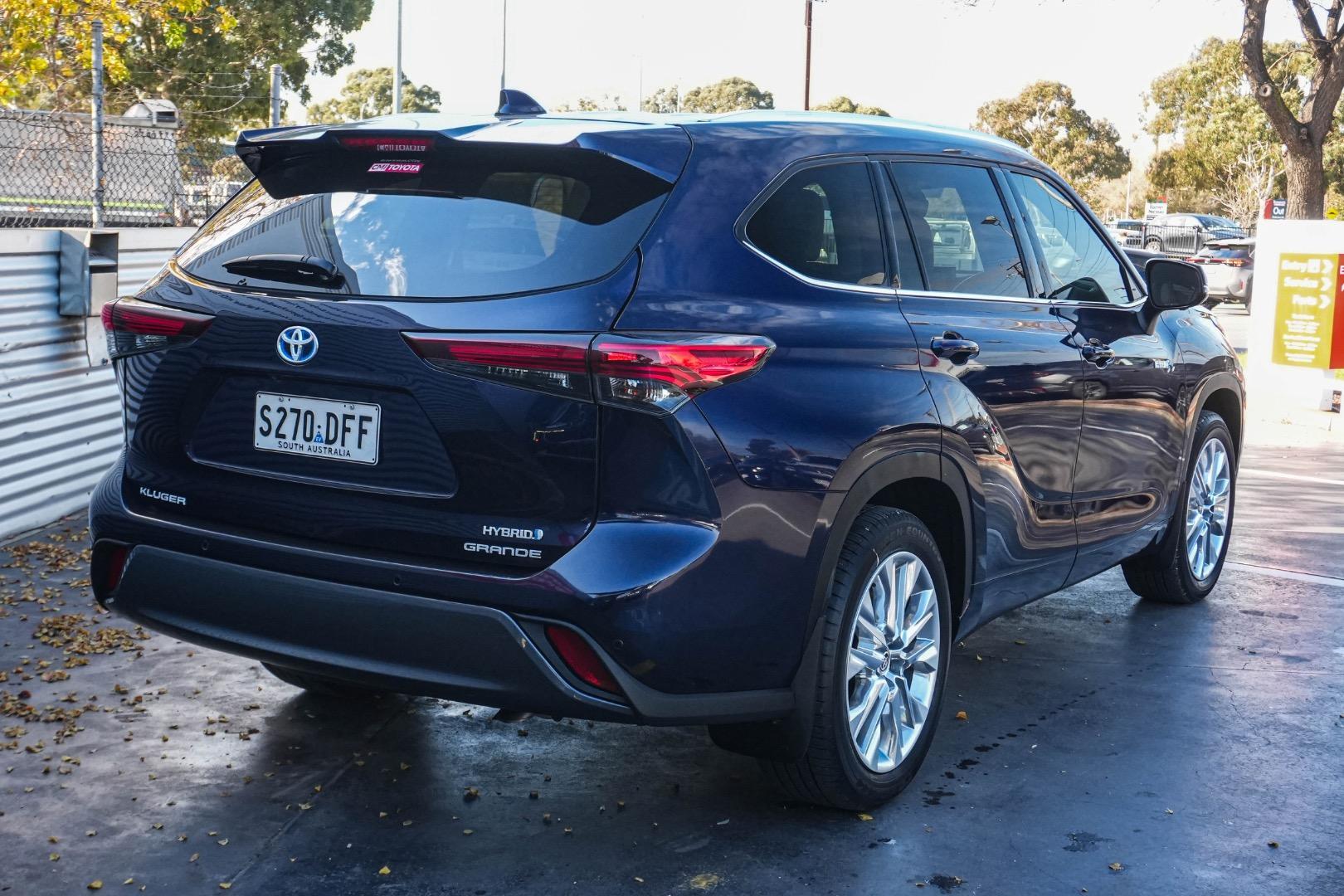 2024 Toyota Kluger AWD GRANDE in Blue