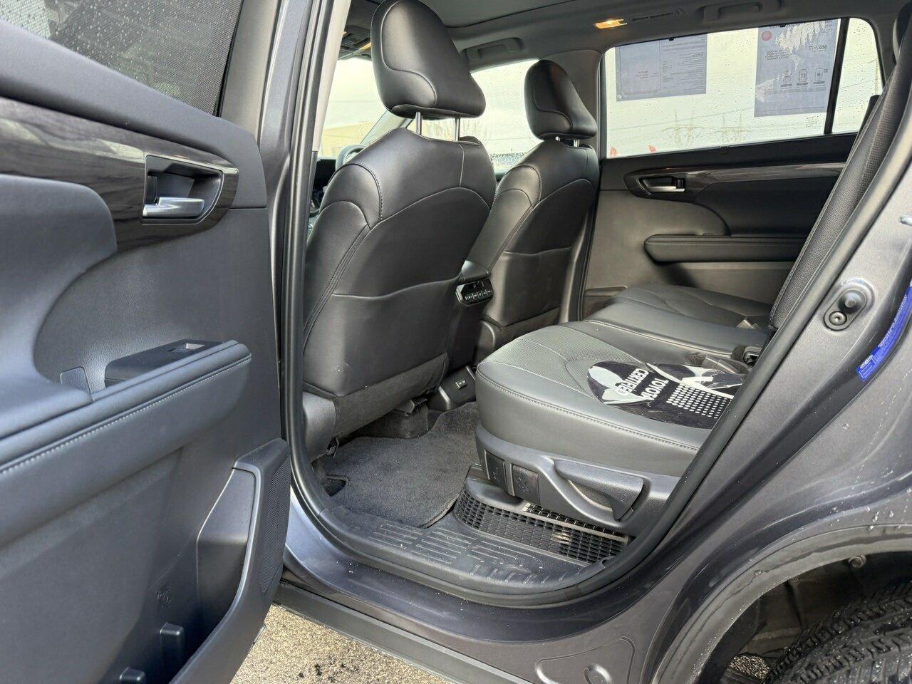 2024 Toyota Kluger AWD GRANDE in Silver