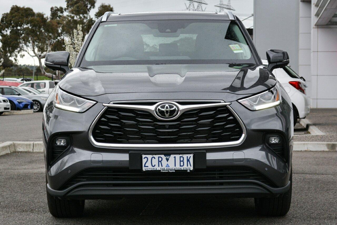 2024 Toyota Kluger AWD GRANDE in Silver