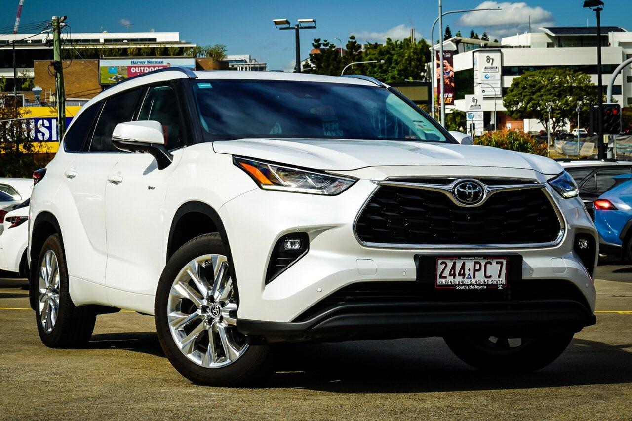 2025 Toyota Kluger AWD GRANDE in White