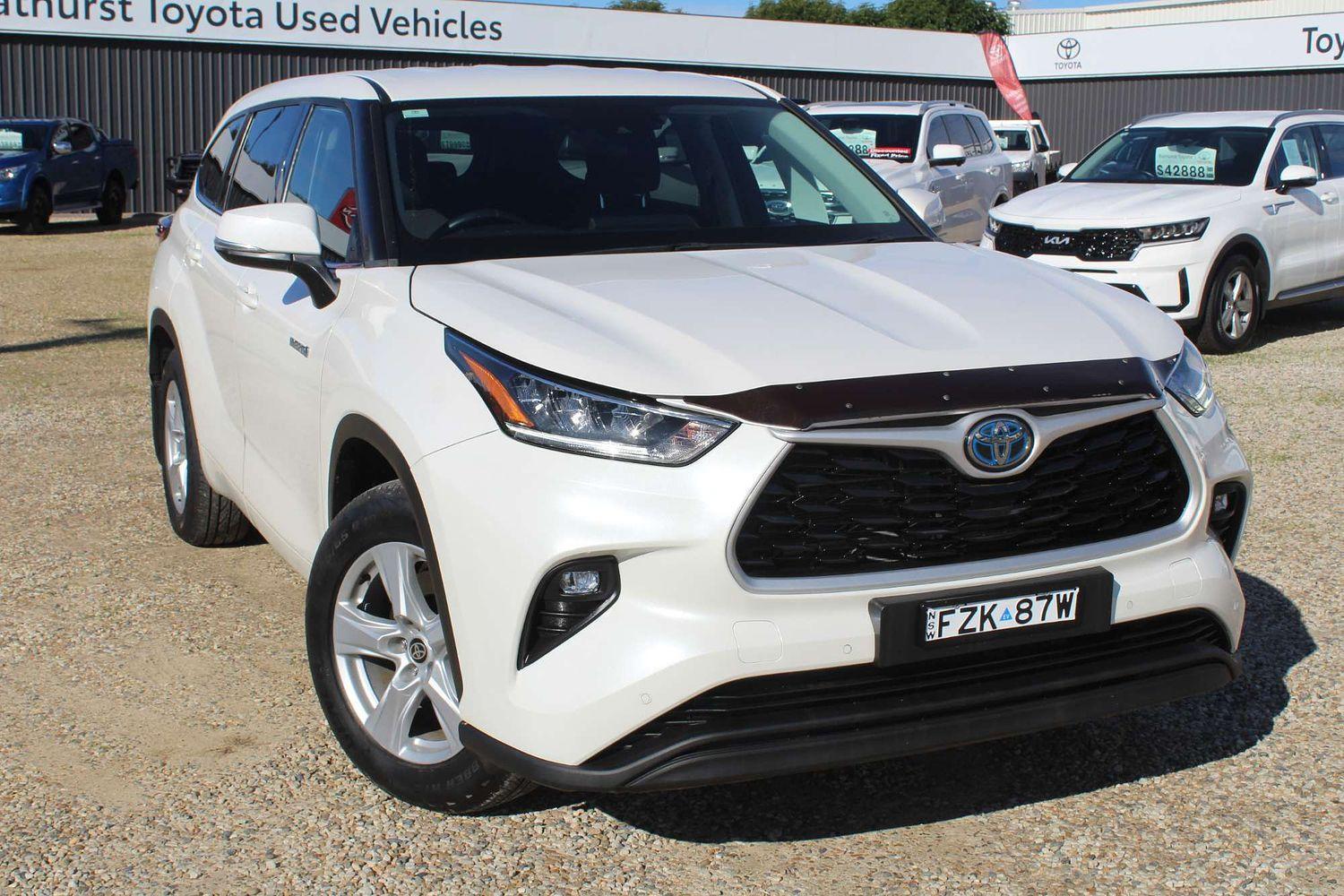 2021 Toyota Kluger GX in White