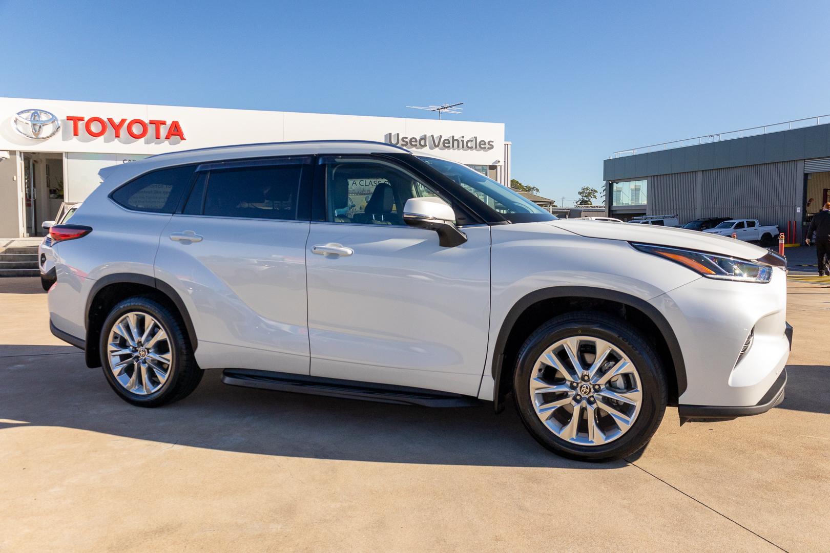 2022 Toyota Kluger AWD GRANDE in White