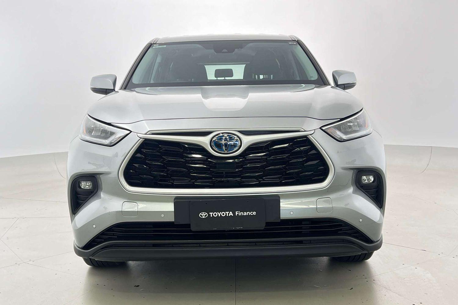 2023 Toyota Kluger GX AWD in Silver
