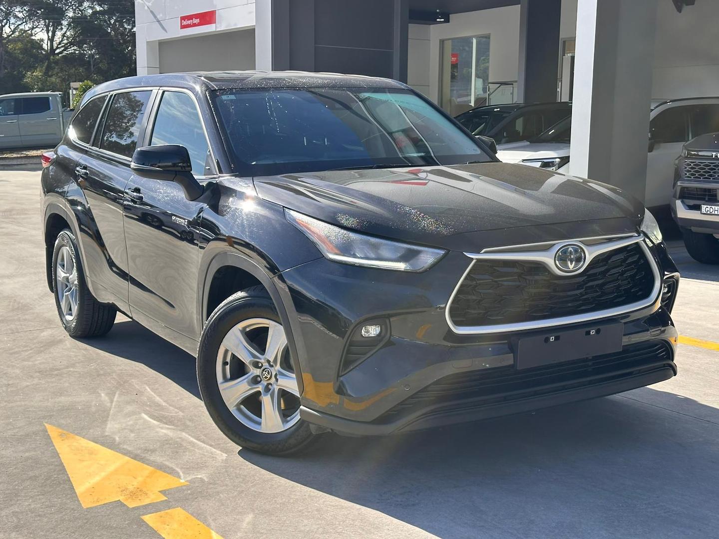 2024 Toyota Kluger GX AWD in Black