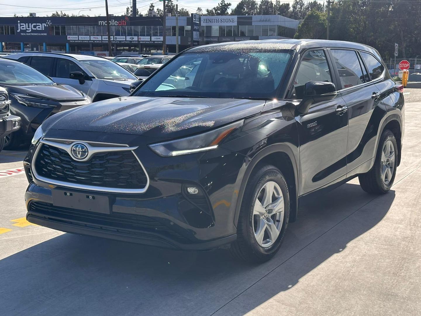 2024 Toyota Kluger GX AWD in Black
