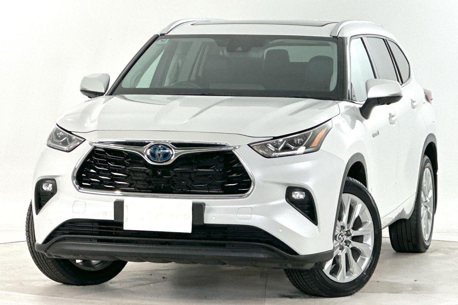 2024 Toyota Kluger AWD GRANDE in White