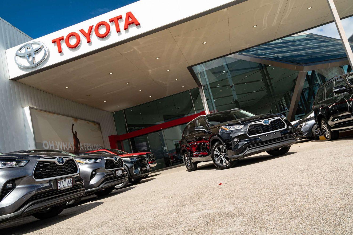2024 Toyota Kluger GXL AWD in Black