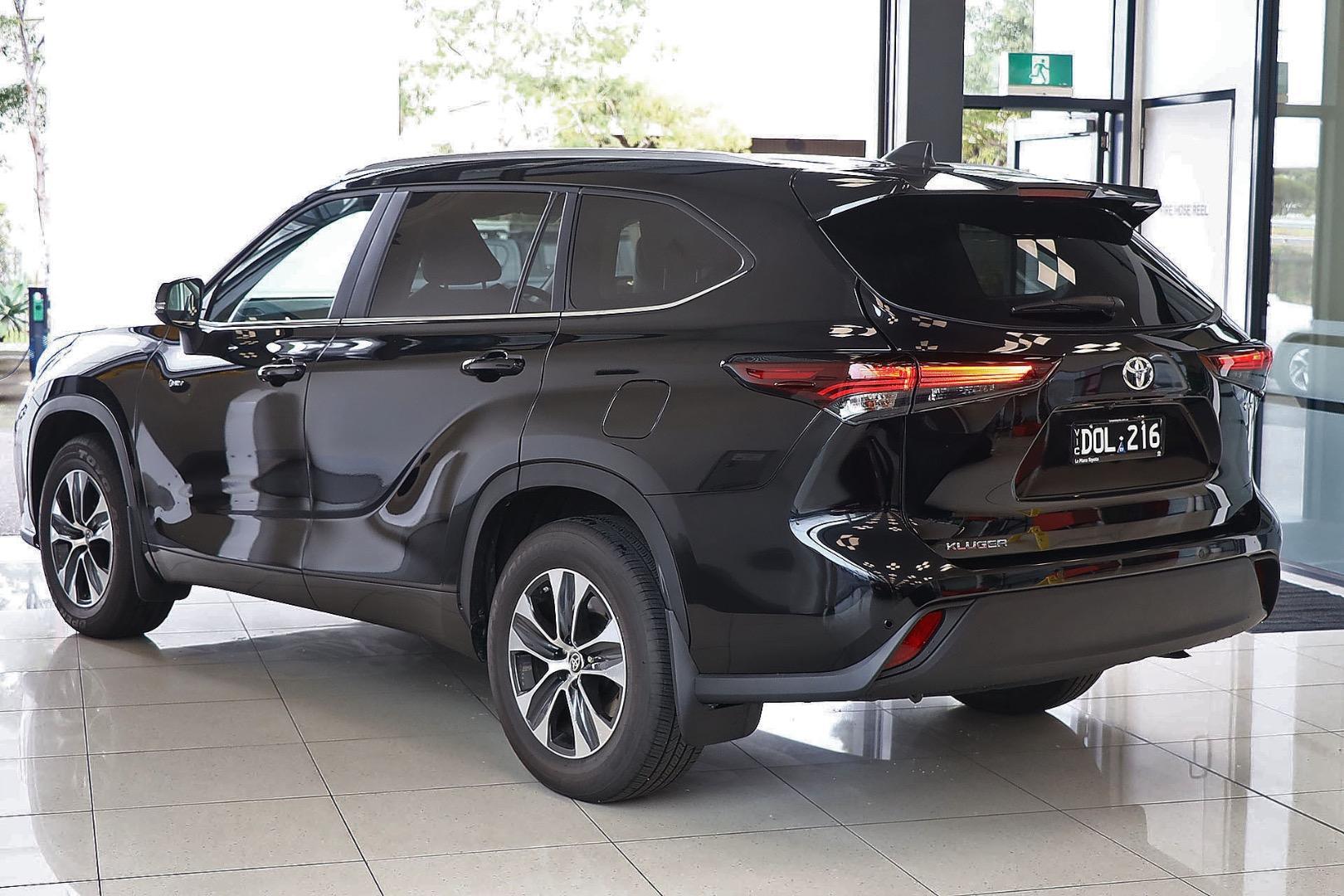 2025 Toyota Kluger GXL AWD in Black