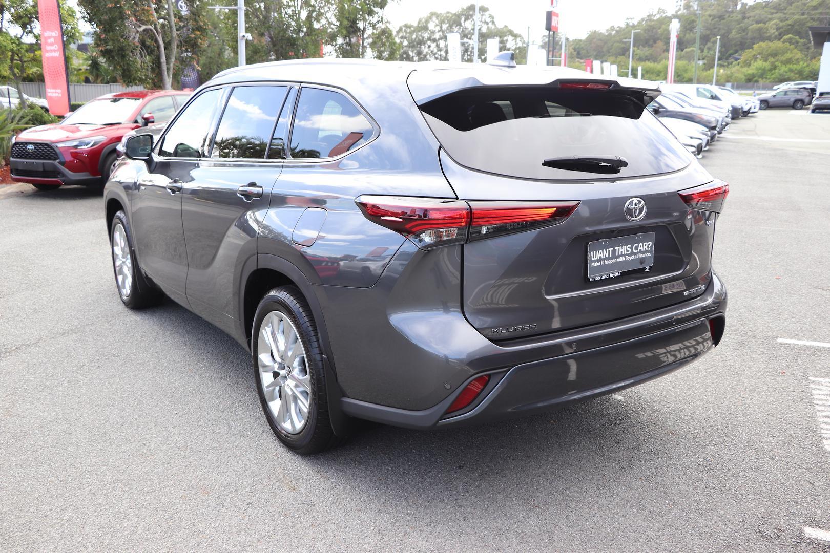 2025 Toyota Kluger AWD GRANDE in Silver