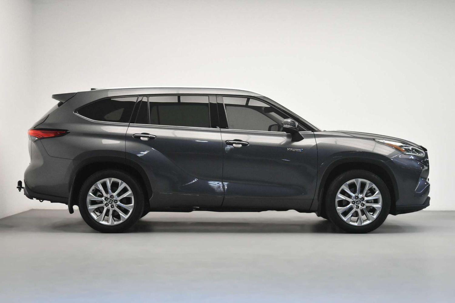 2021 Toyota Kluger AWD GRANDE in Silver