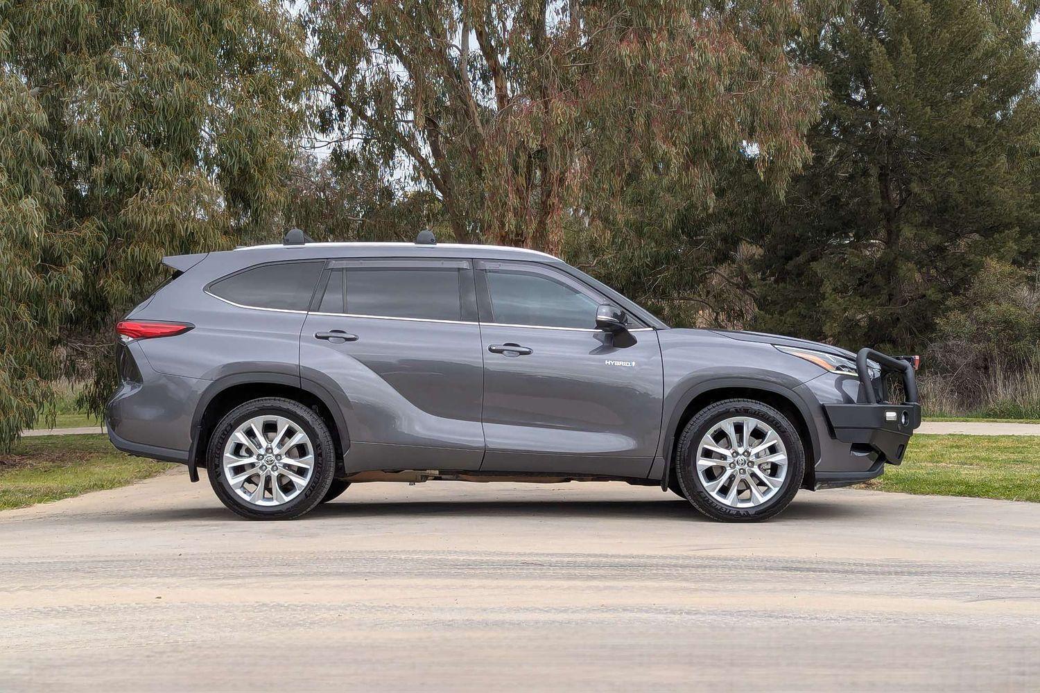 2022 Toyota Kluger AWD GRANDE in Silver