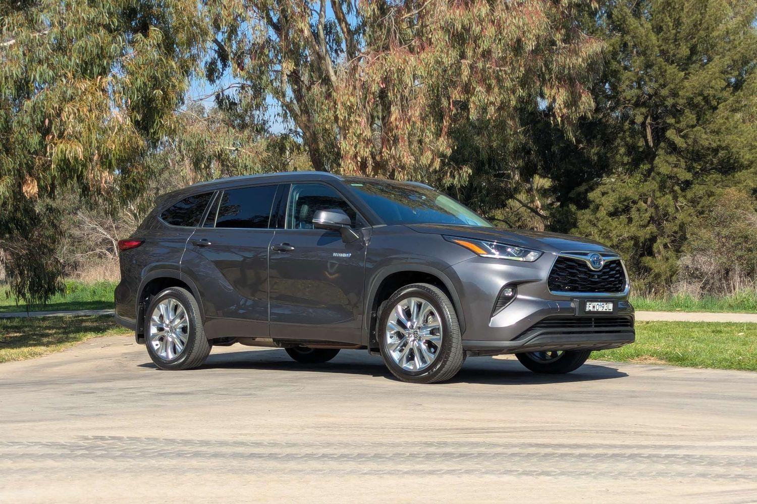 2022 Toyota Kluger AWD GRANDE in Silver