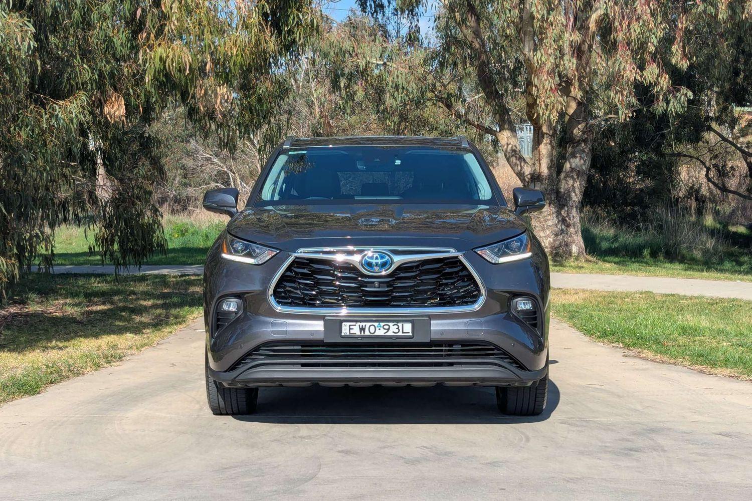 2022 Toyota Kluger AWD GRANDE in Silver