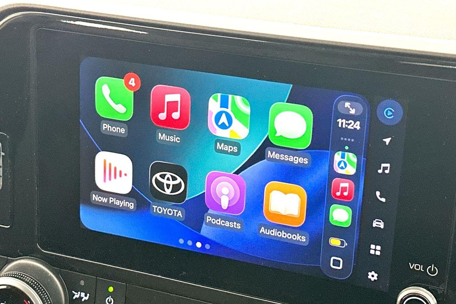 2023 Toyota Kluger GX AWD in White