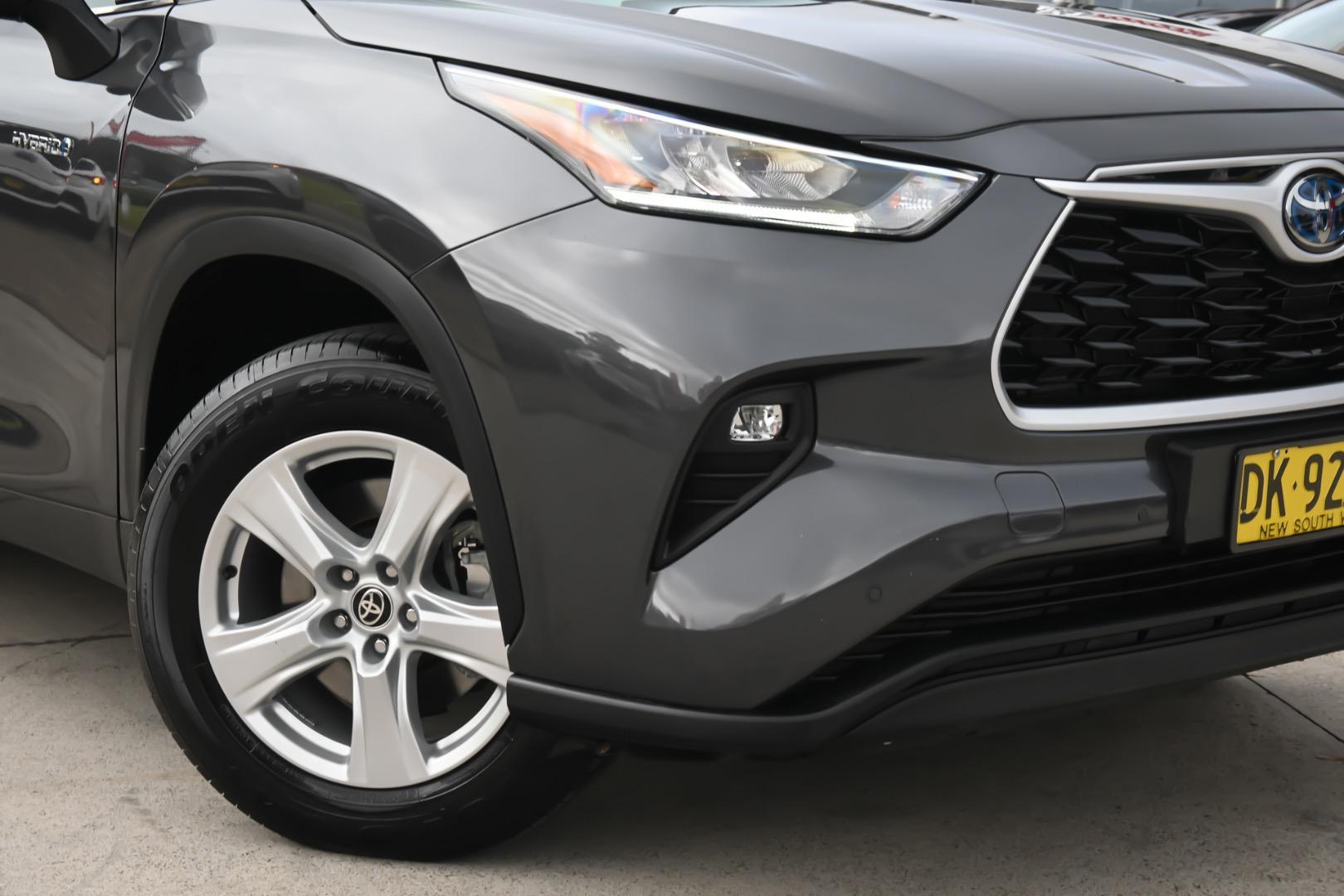 2023 Toyota Kluger GX AWD in Silver