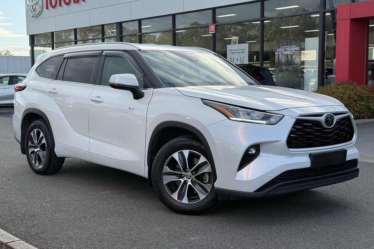2025 Toyota Kluger GXL AWD in White