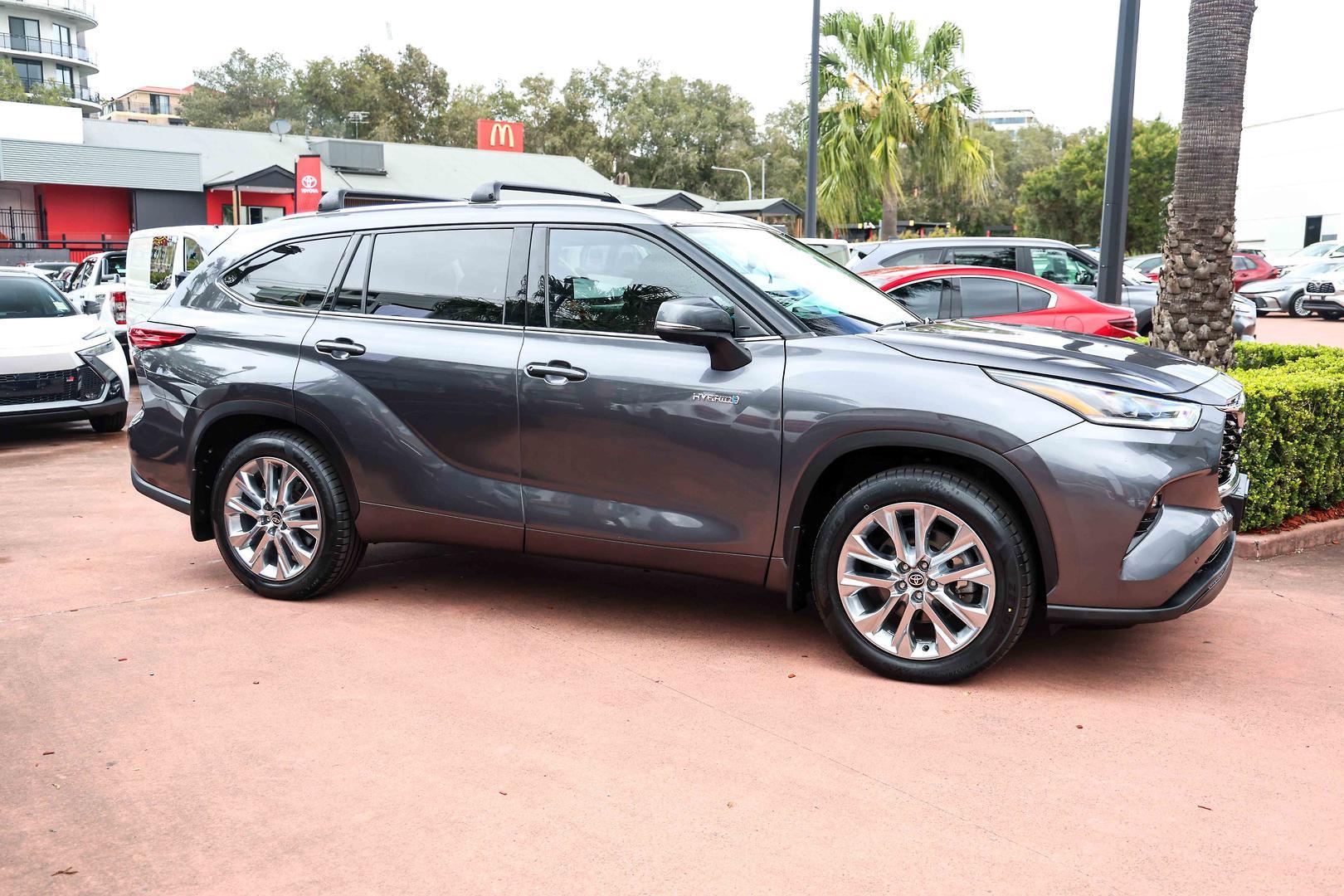 2021 Toyota Kluger AWD GRANDE in Silver