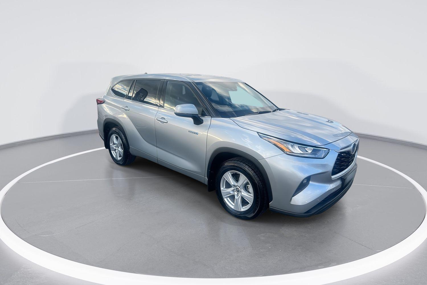 2022 Toyota Kluger GX AWD in Silver