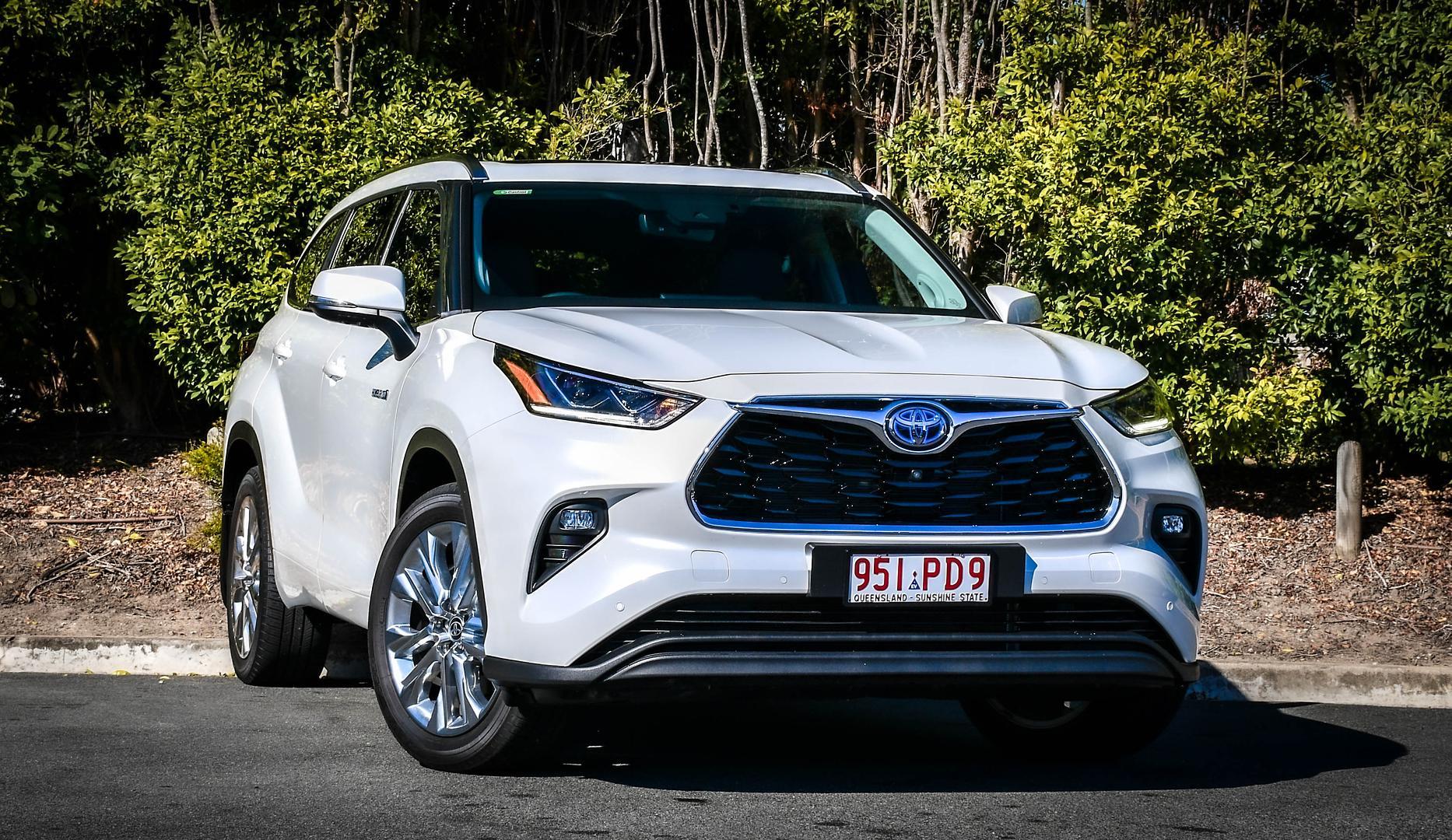 2022 Toyota Kluger AWD GRANDE in White