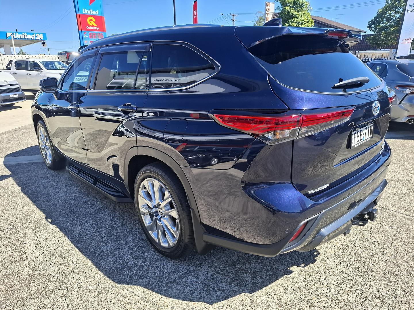 2022 Toyota Kluger Grande in Blue