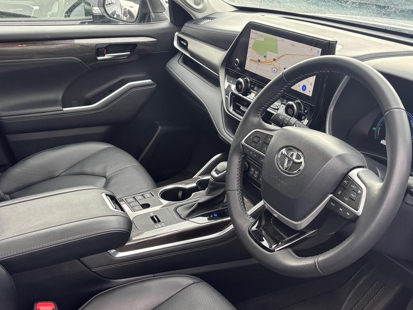 2023 Toyota Kluger AWD GRANDE in Silver