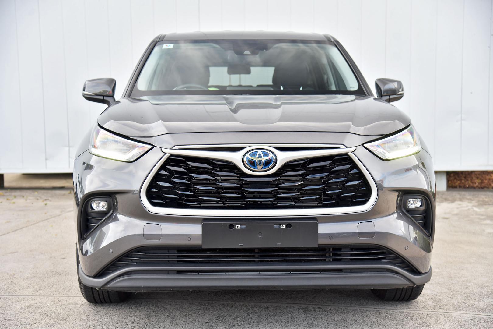 2023 Toyota Kluger GX AWD in Silver