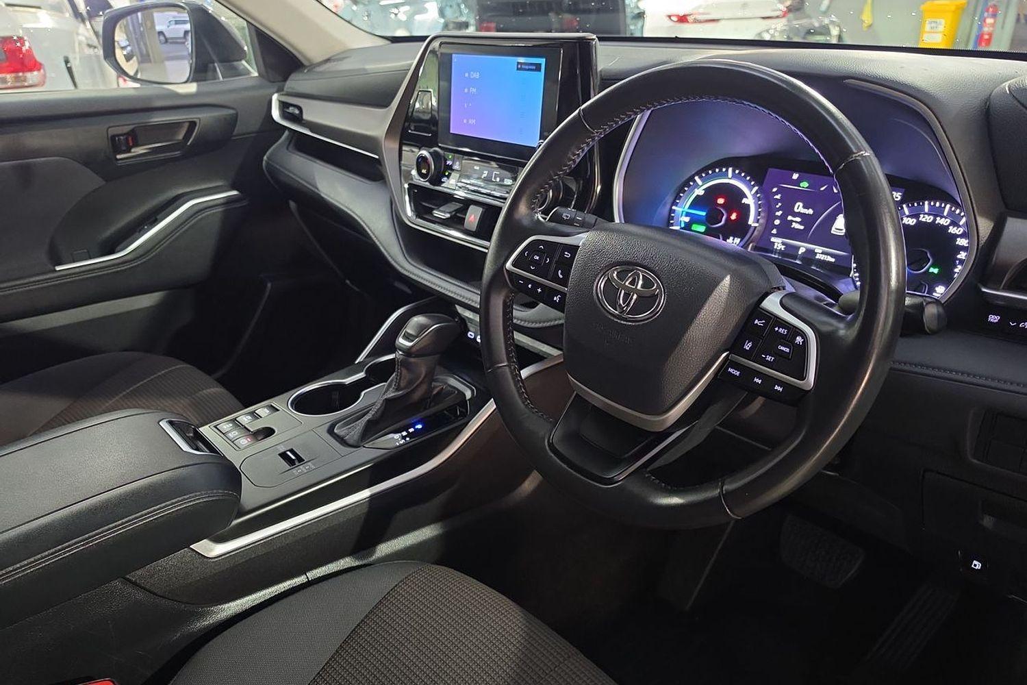 2024 Toyota Kluger GX AWD in Silver