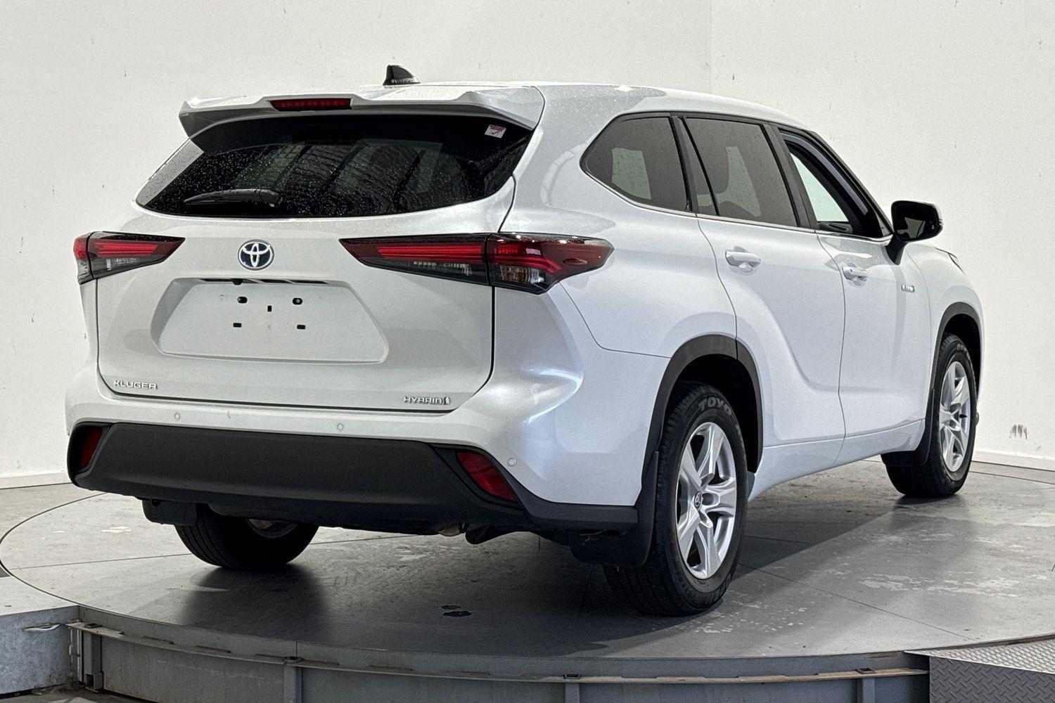 2024 Toyota Kluger GX AWD in White