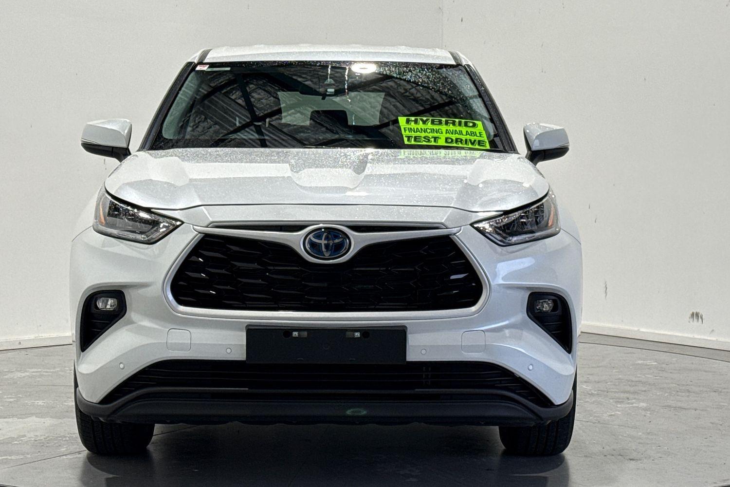 2024 Toyota Kluger GX AWD in White