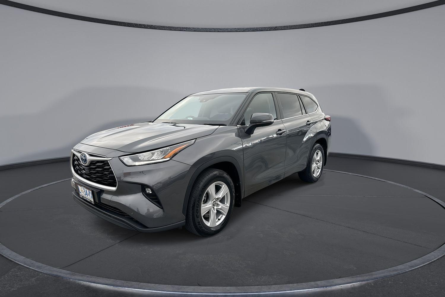 2024 Toyota Kluger GX in Silver