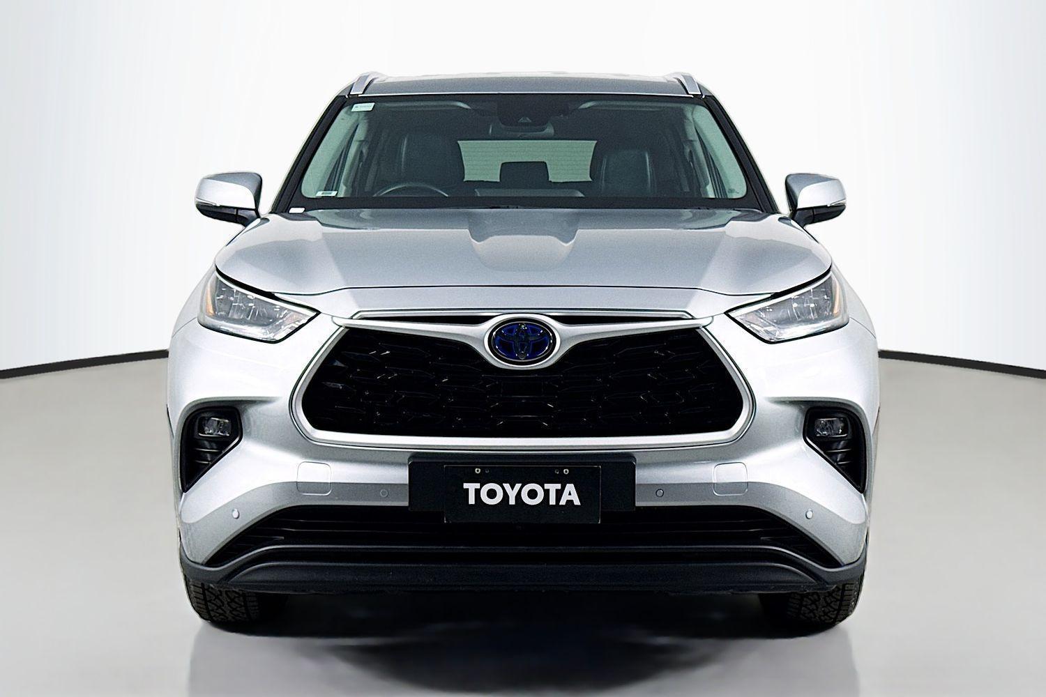 2024 Toyota Kluger GXL in Silver
