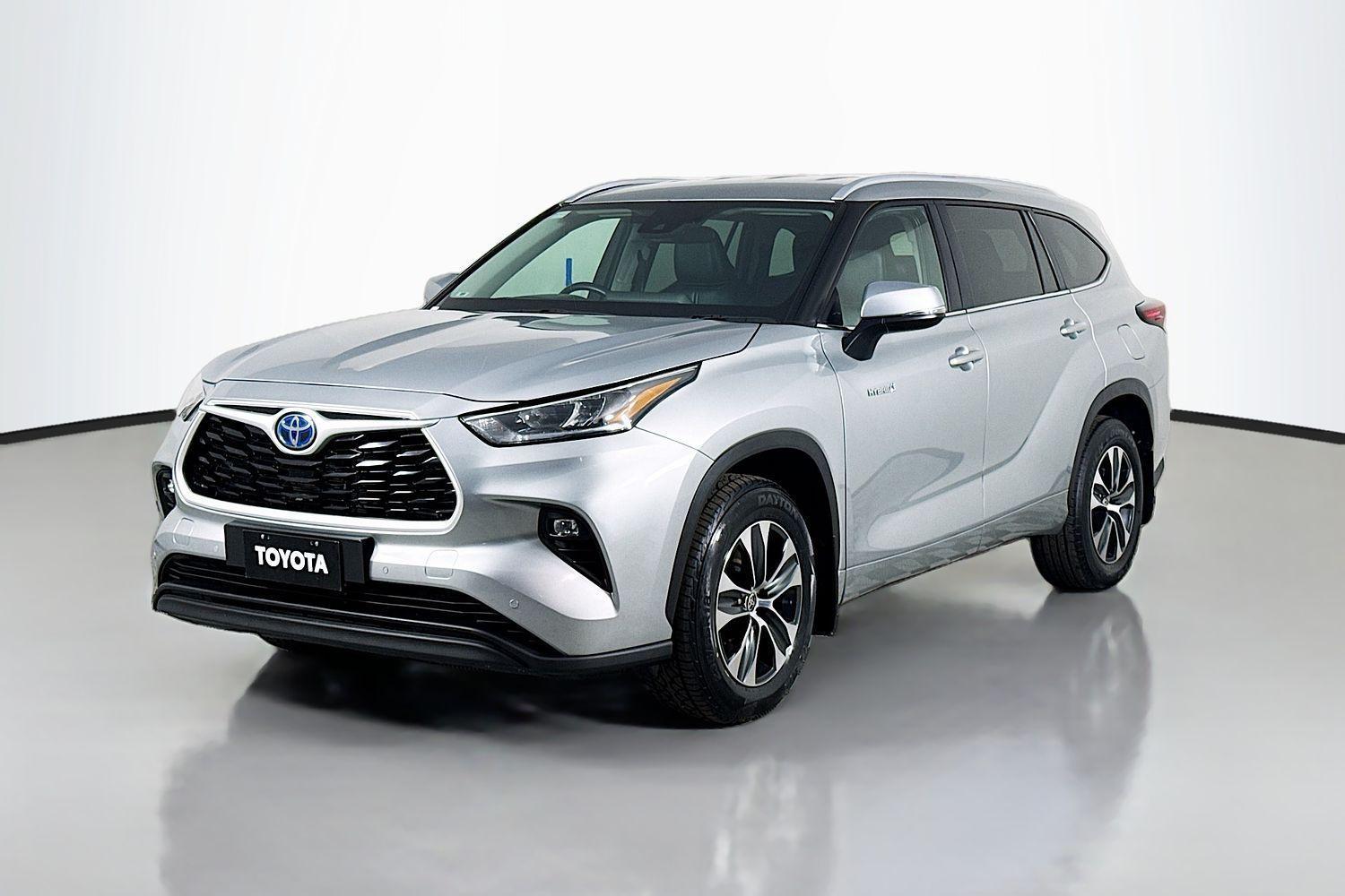 2024 Toyota Kluger GXL in Silver