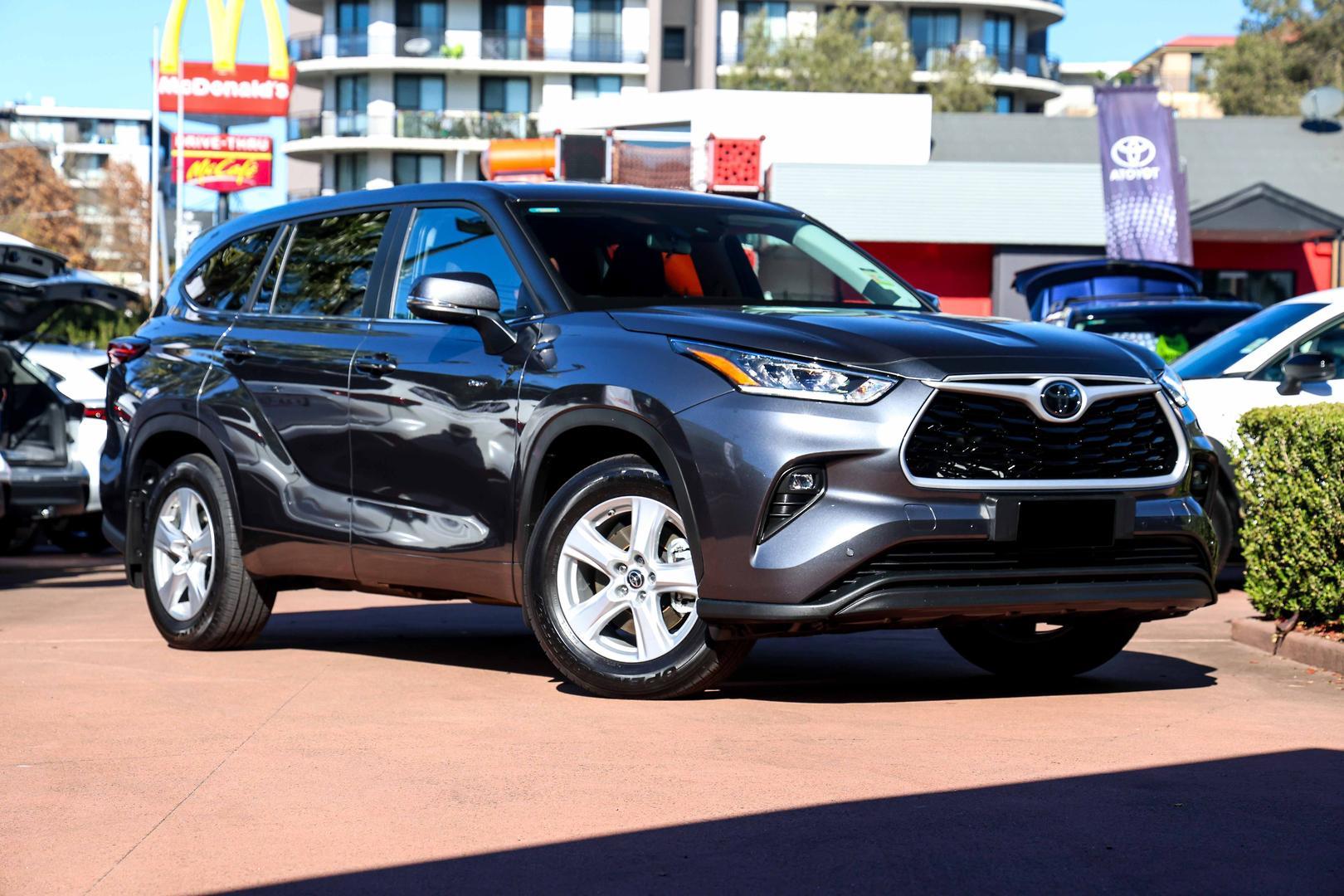 2025 Toyota Kluger GX AWD in Silver