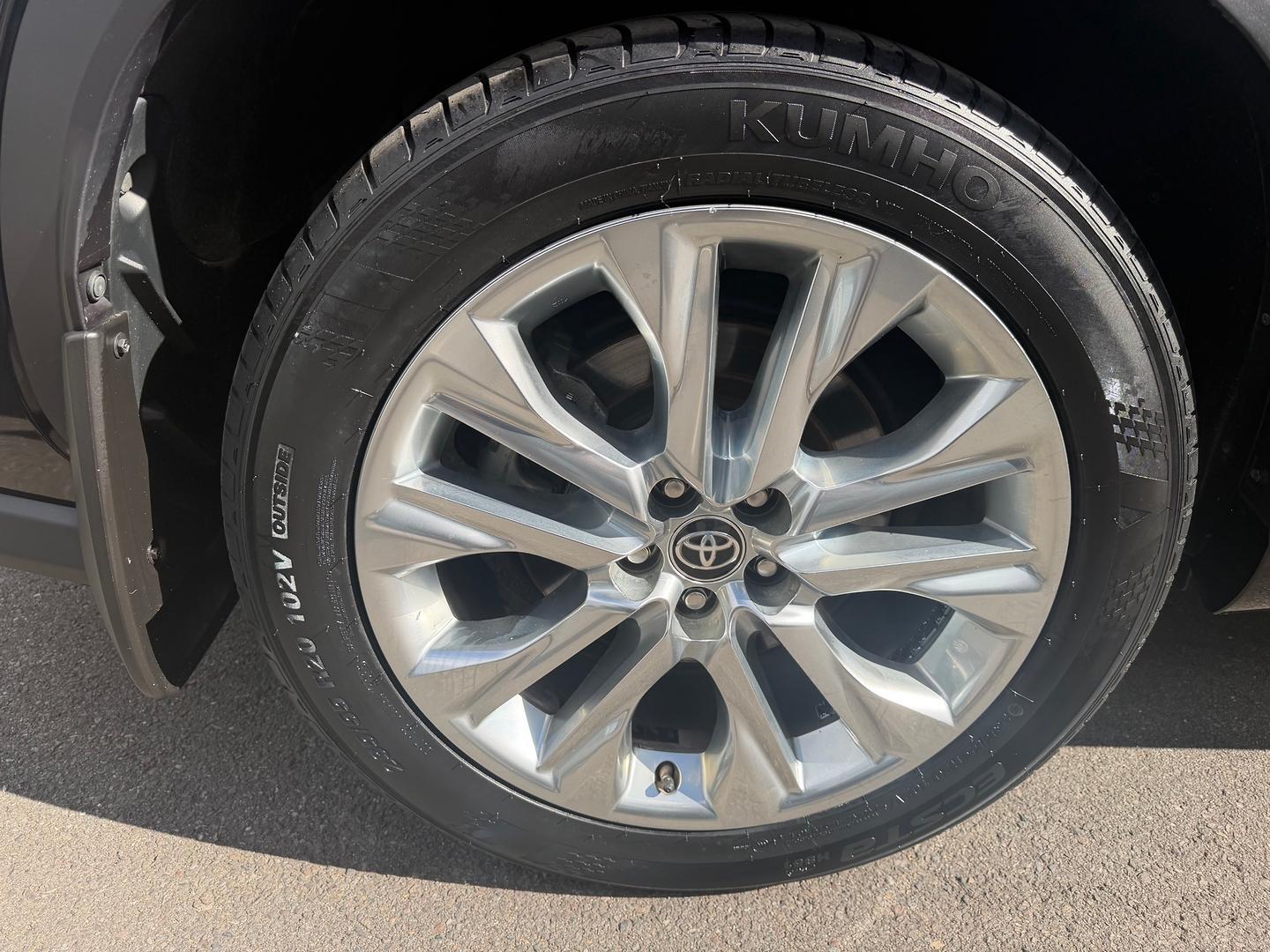 2021 Toyota Kluger AWD GRANDE in Black